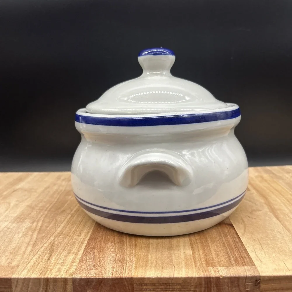 Stoneware Crock With Lid And Handles Blue And Gray Made In Taiwan 2 Quart EUC